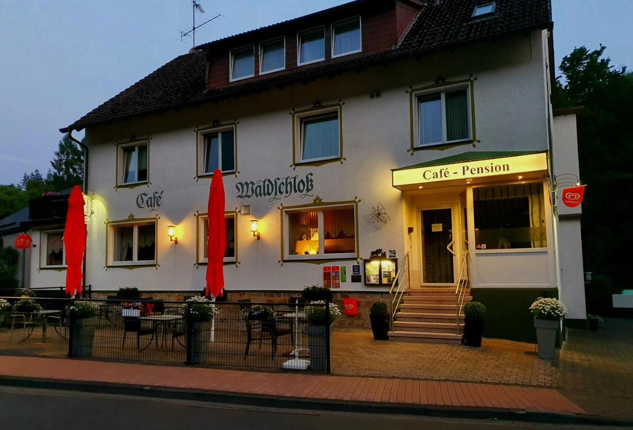 Pension Waldschloss Holzminden Exterior foto
